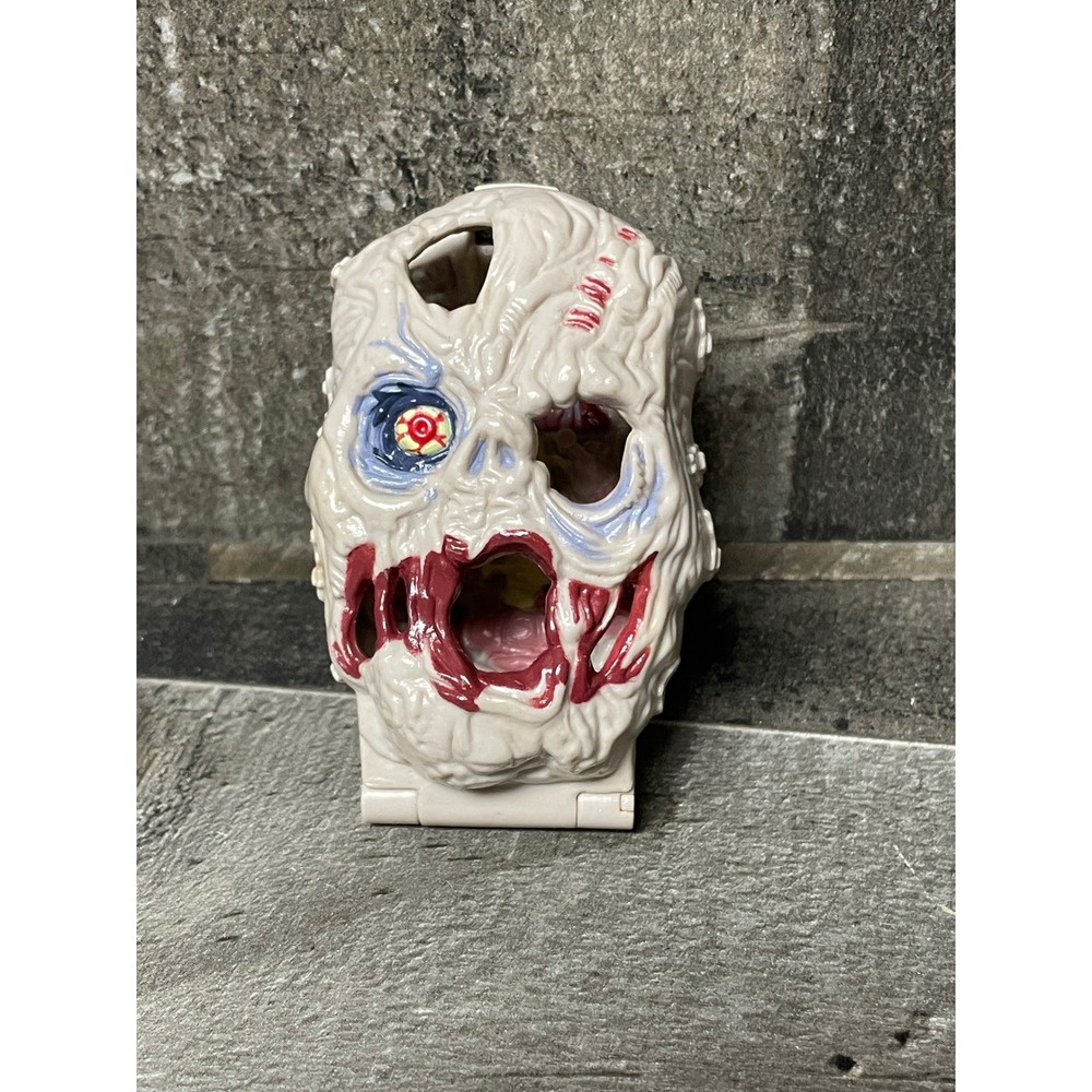 Vintage 1992 Bluebird Toys Mighty Max Graveyard Skull Playset Compact